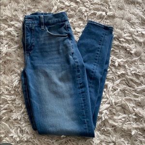 AE curvy jegging size 4 NWOT